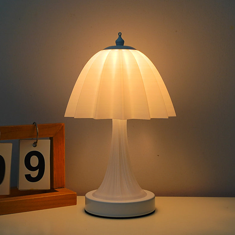 Dome Iron PLA Bedroom Table Lamp