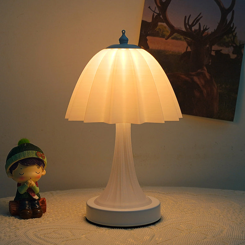 Dome Iron PLA Bedroom Table Lamp