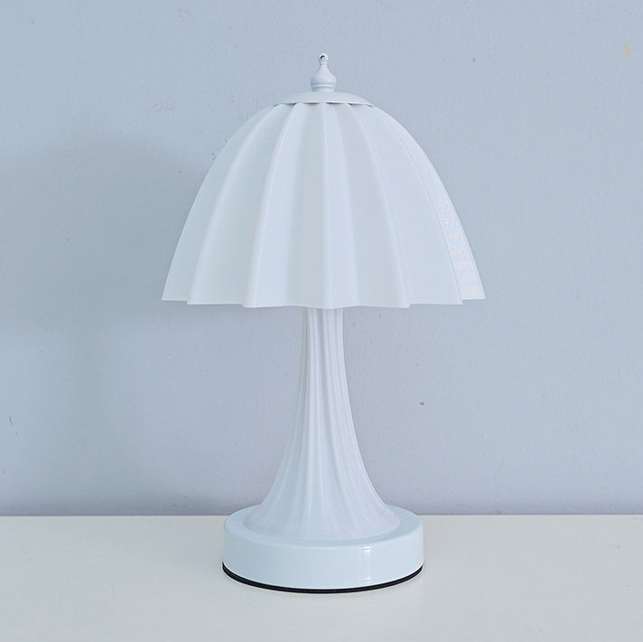 Dome Iron PLA Bedroom Table Lamp
