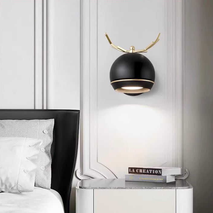 Antlers Globe Iron Bedroom Wall Lamp
