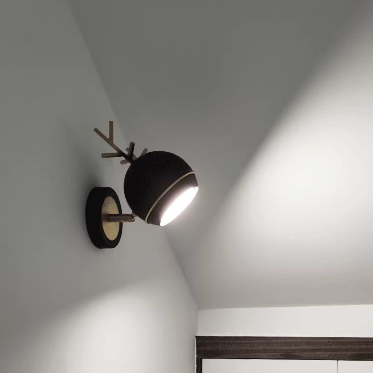 Antlers Globe Iron Bedroom Wall Lamp