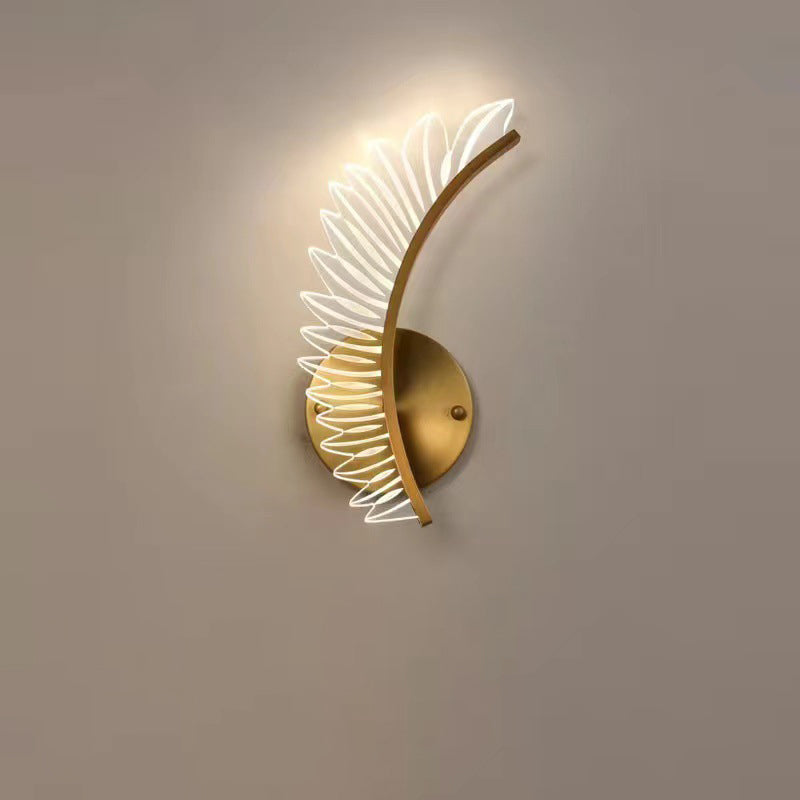 Coconut Leaf Curved Iron Wall Lamp