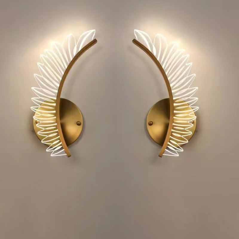 Coconut Leaf Curved Iron Wall Lamp