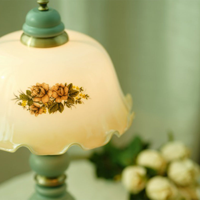 Flower Dome Glass Copper Table Lamp