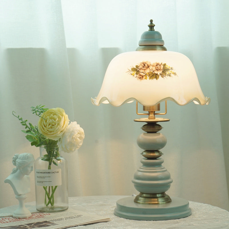 Flower Dome Glass Copper Table Lamp