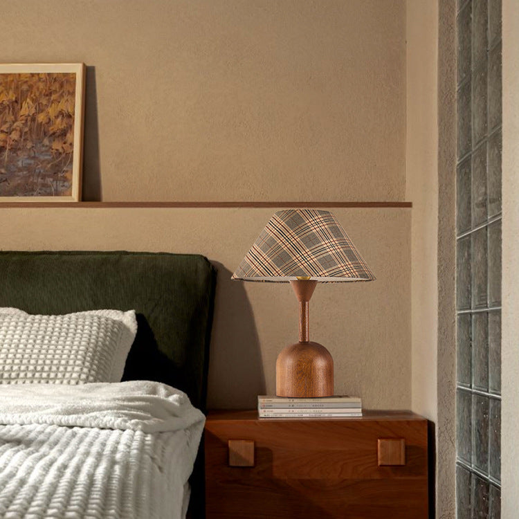 Tapered Plaid Lampshade Ash Table Lamp