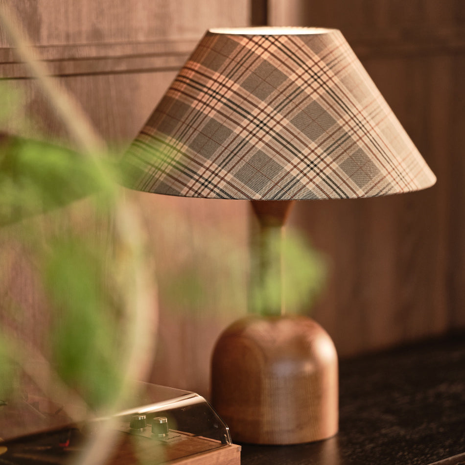 Tapered Plaid Lampshade Ash Table Lamp