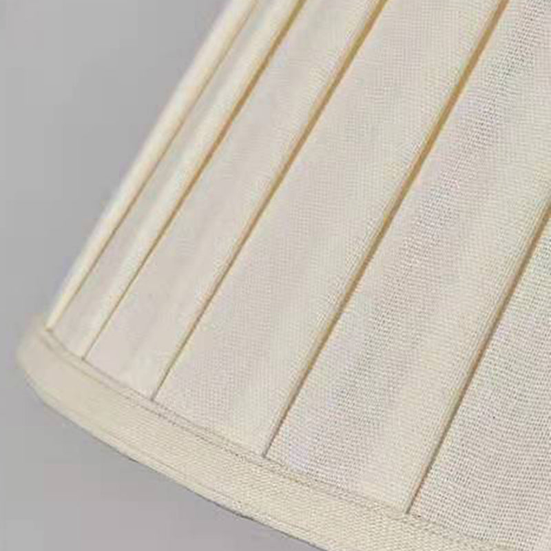 Elegant Porcelain Pleated Classic Table Lamp