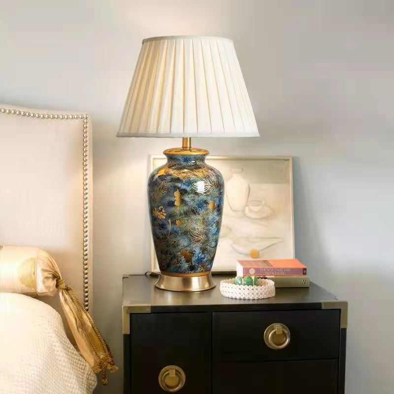 Elegant Porcelain Pleated Classic Table Lamp