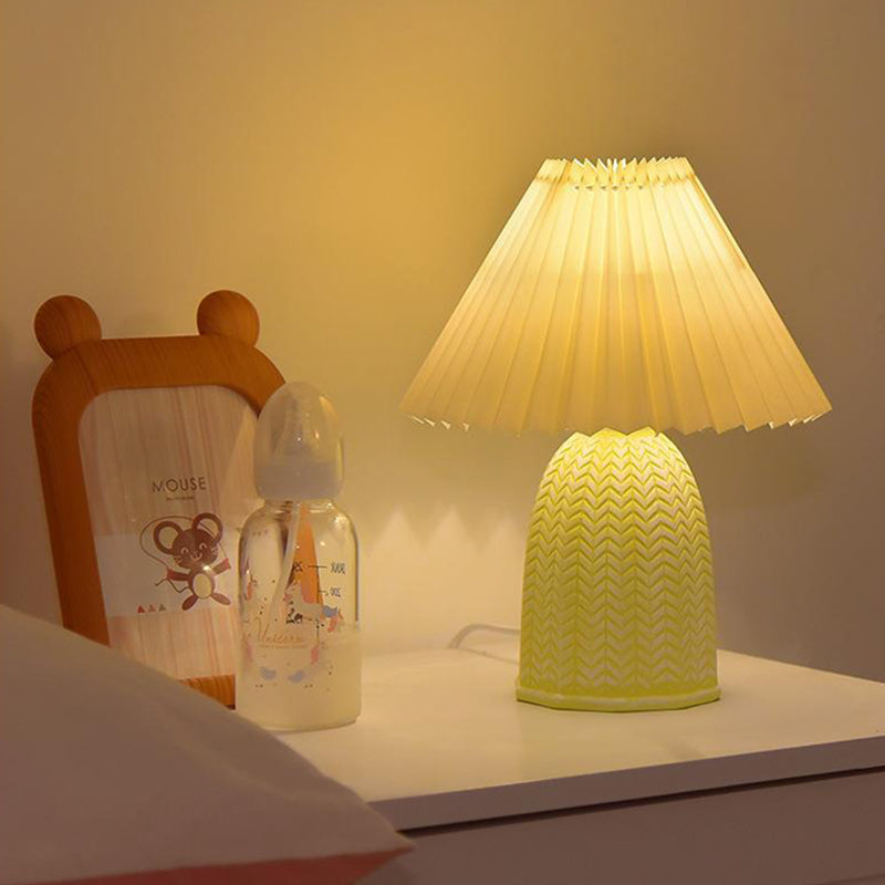 Fabric Ceramic Frustum Cone Table Lamp