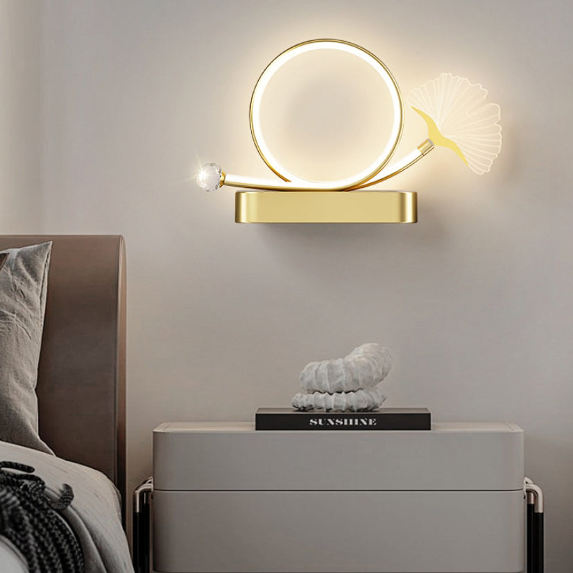 Ginkgo Biloba Circle Iron Wall Lamp