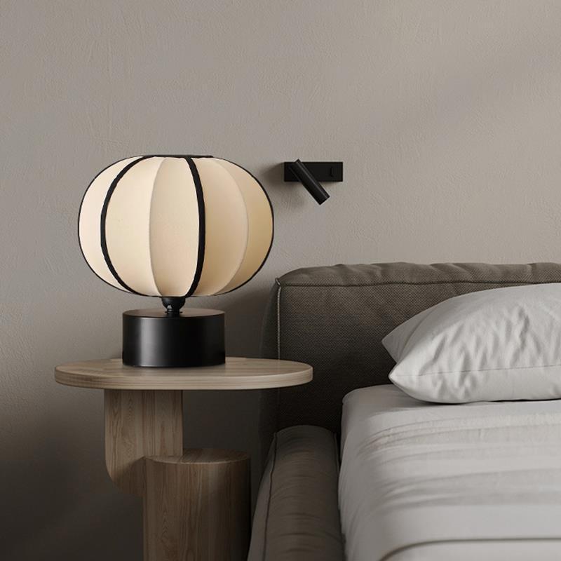 Globe Design Iron Fabric Table Lamp