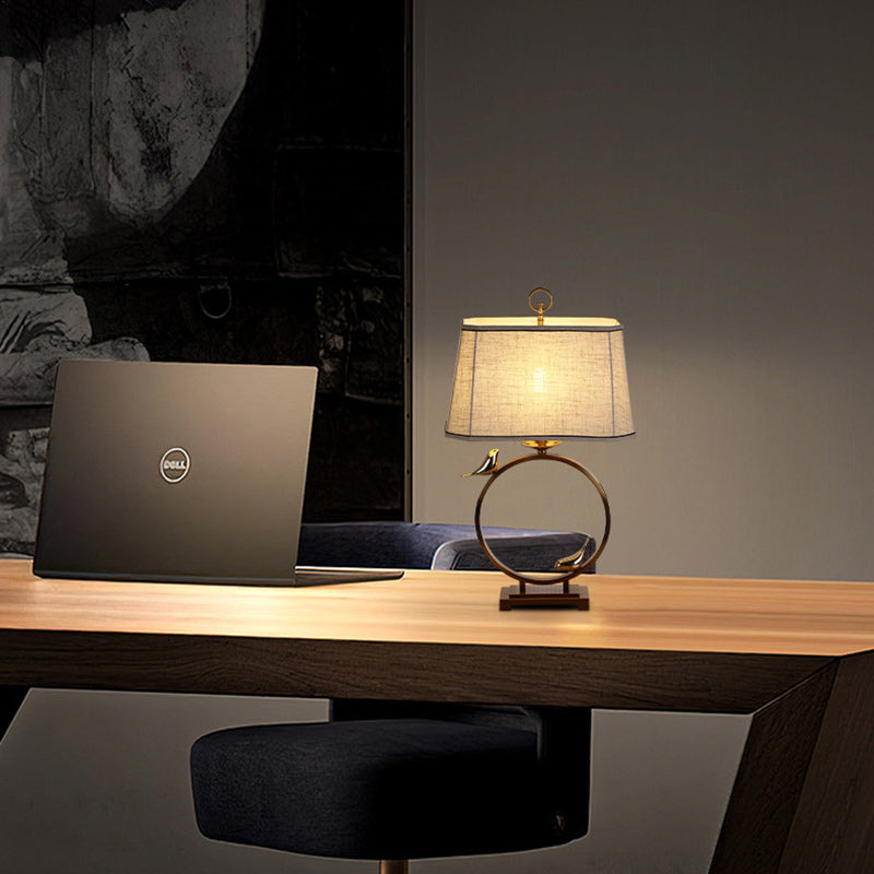 Circle Copper Metal Fabric Table Lamp