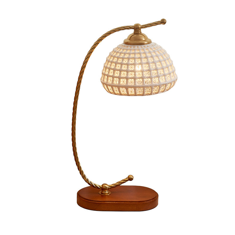 Dome Iron Ceramic Solid Table Lamp