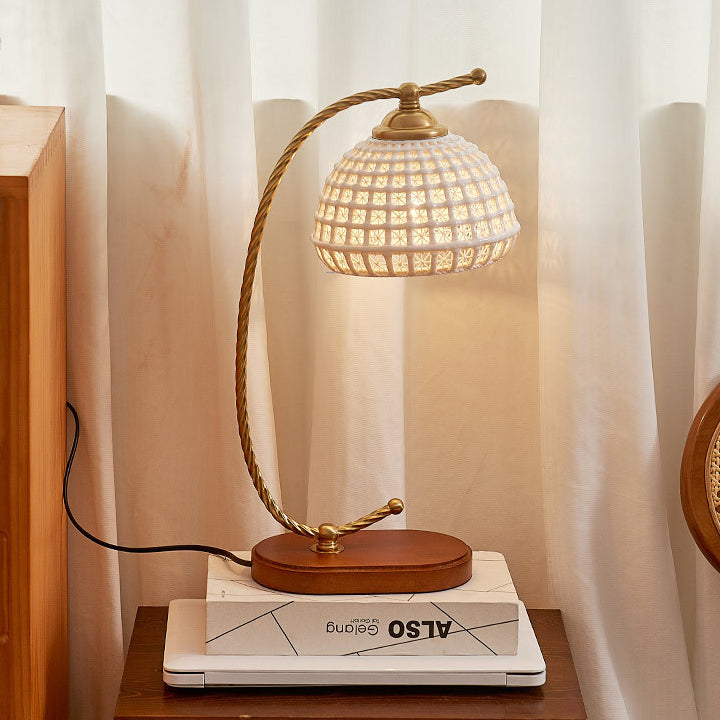 Dome Iron Ceramic Solid Table Lamp