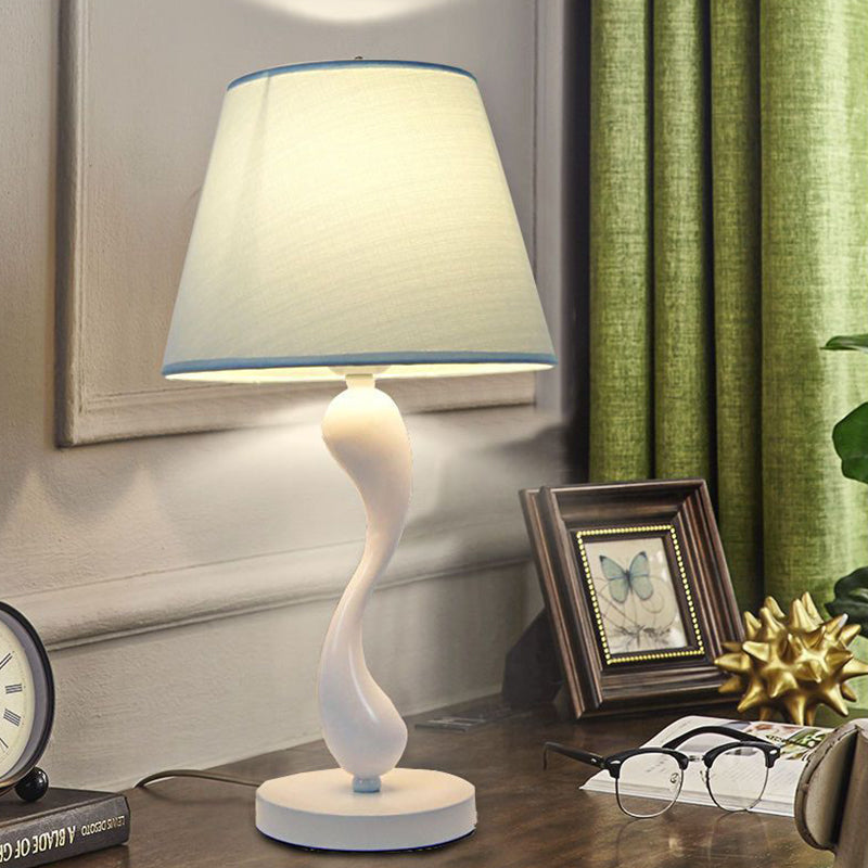 Frustum Cone Iron Fabric Table Lamp