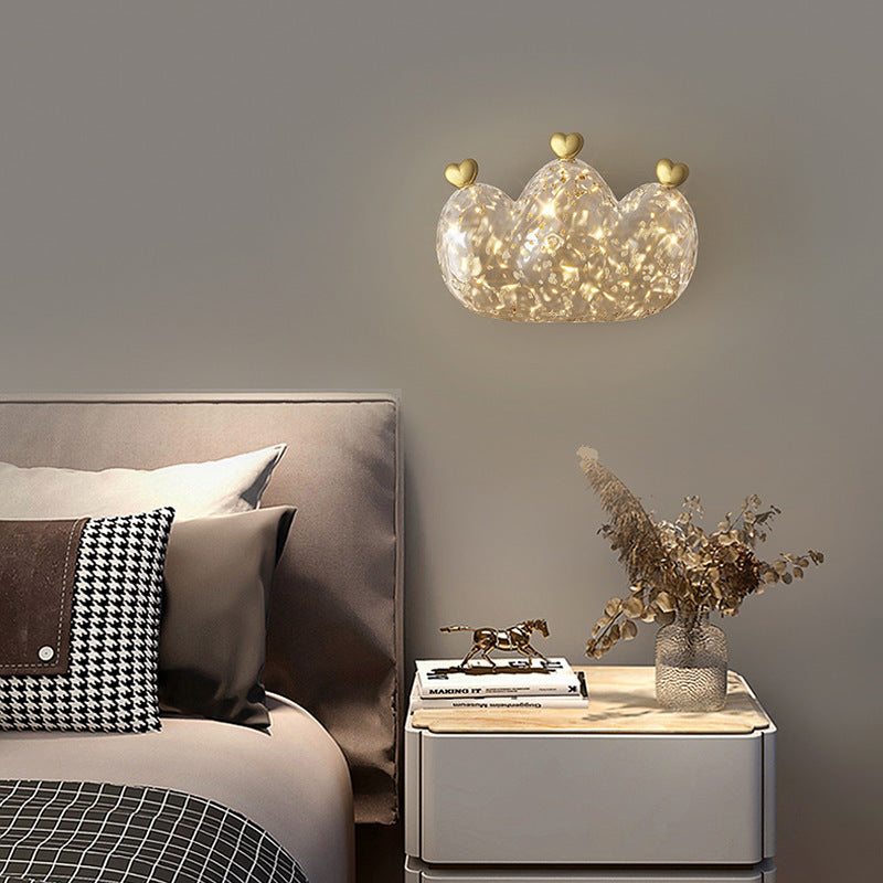 Cozy Crown Love Copper Wall Lamp