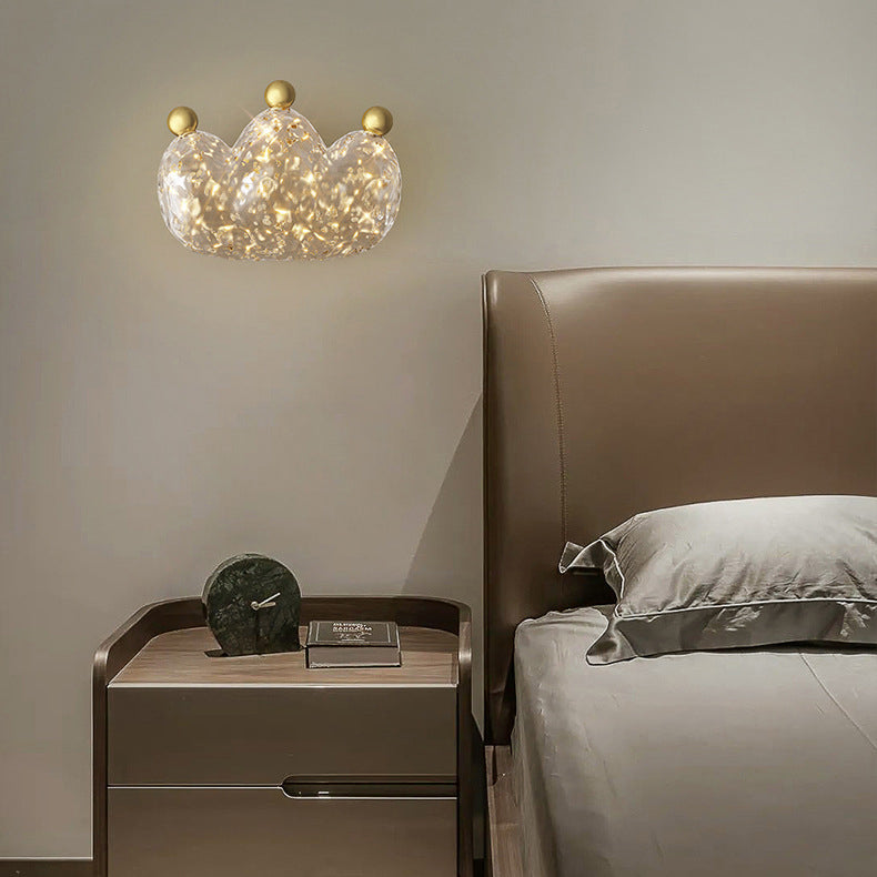 Cozy Crown Love Copper Wall Lamp