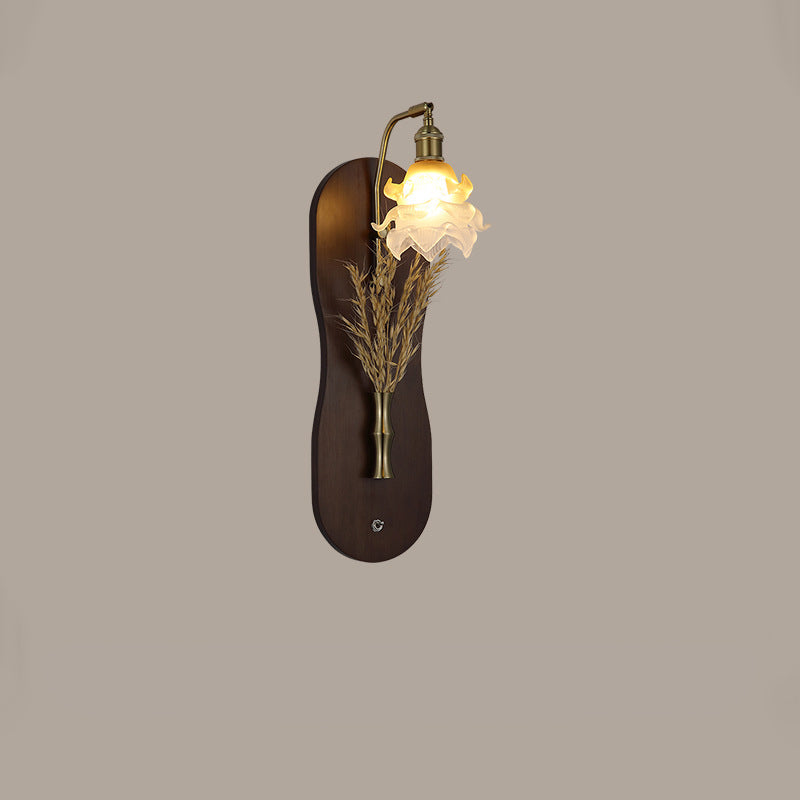 Wheat Shaped Iron Glass Wall Lamp