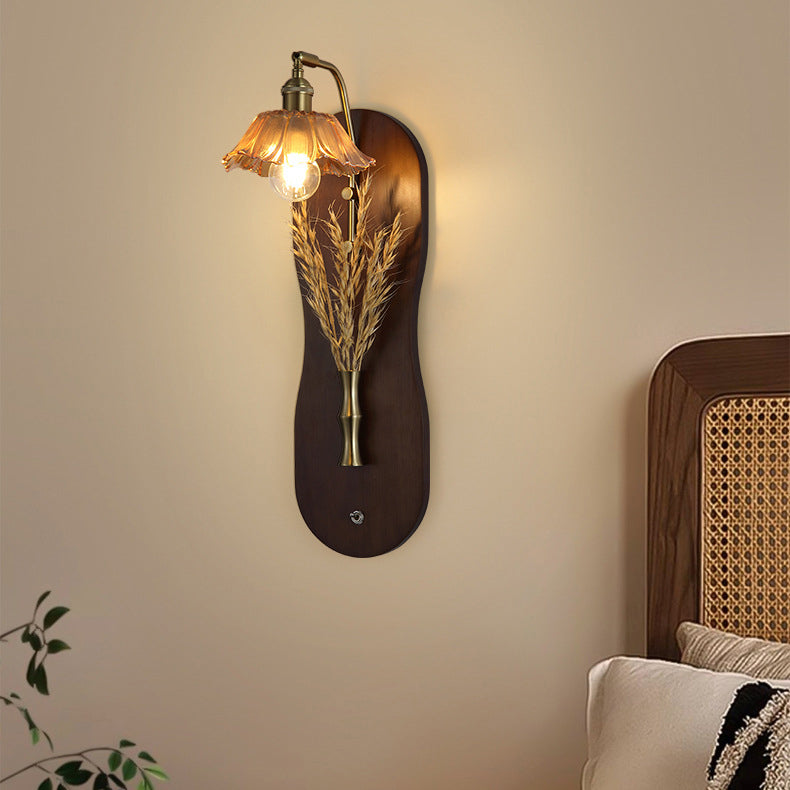 Wheat Shaped Iron Glass Wall Lamp