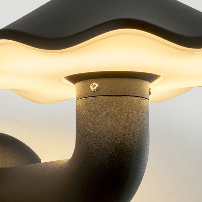 Mushroom-Shaped Aluminum PC Patio Outdoor Light