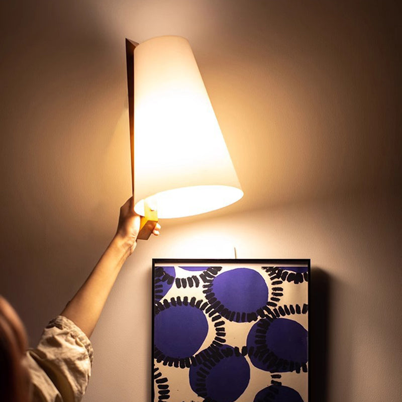 Cone Paper Solid Wood Wall Lamp