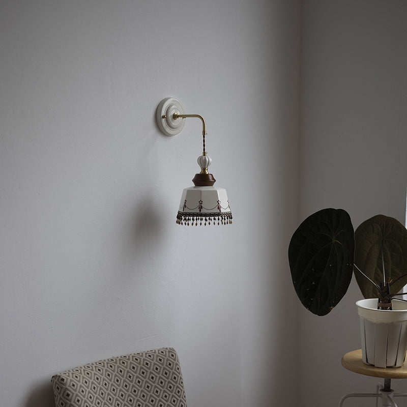 Bowl Tassel Brass Solid Wall Lamp