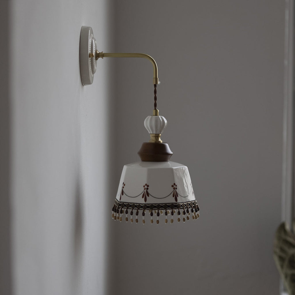 Bowl Tassel Brass Solid Wall Lamp