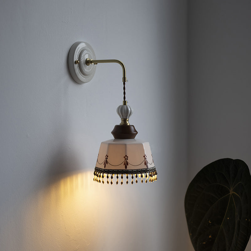 Bowl Tassel Brass Solid Wall Lamp