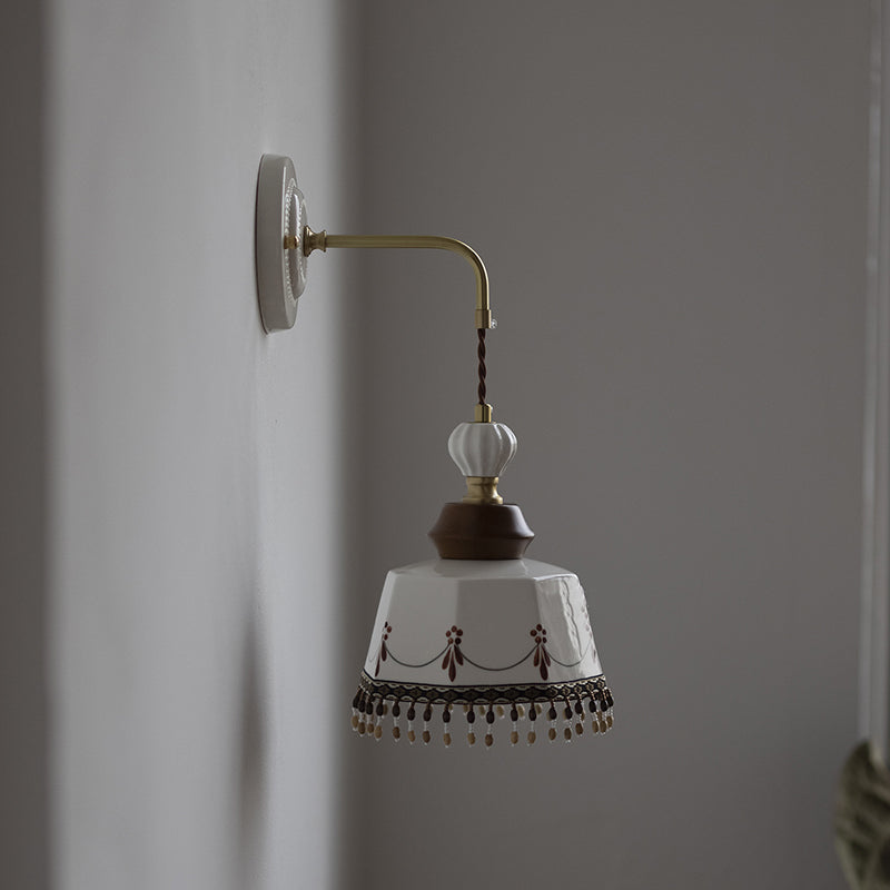 Bowl Tassel Brass Solid Wall Lamp