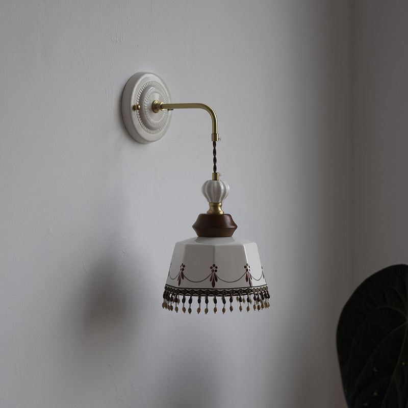Bowl Tassel Brass Solid Wall Lamp