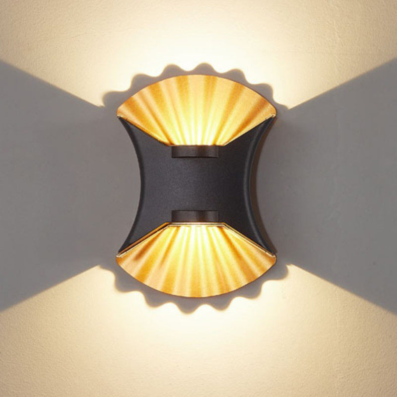 Conch Aluminum Glass Patio Outdoor Light