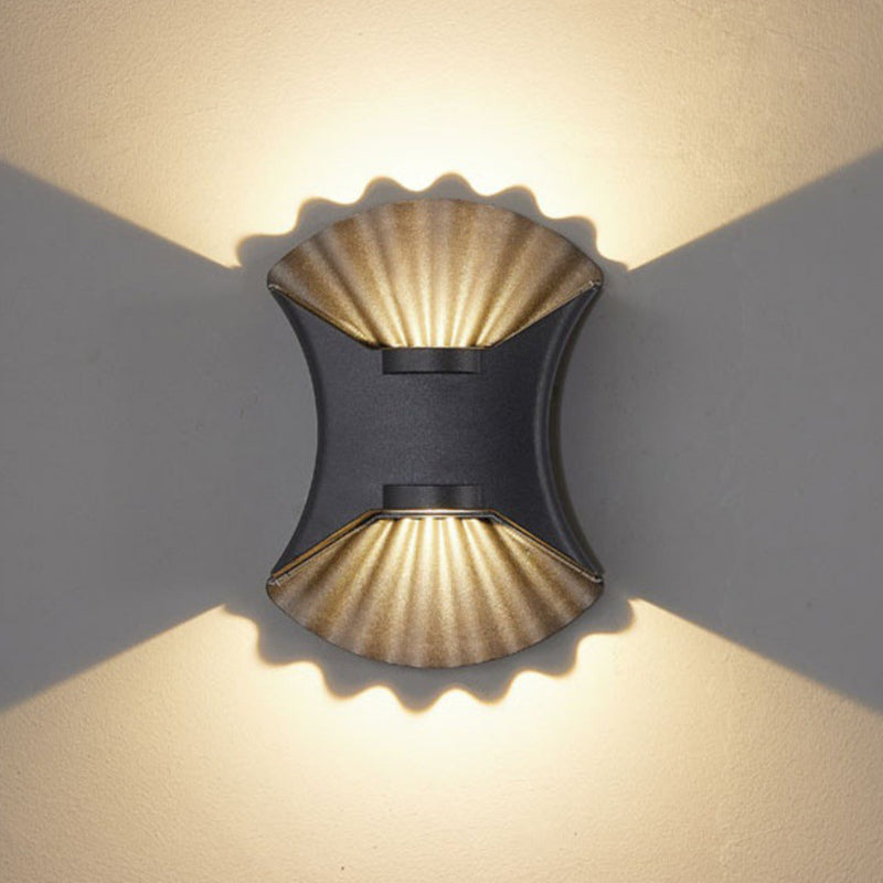 Conch Aluminum Glass Patio Outdoor Light