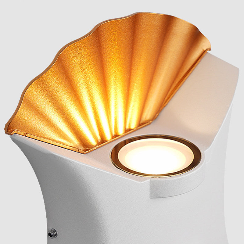 Conch Aluminum Glass Patio Outdoor Light