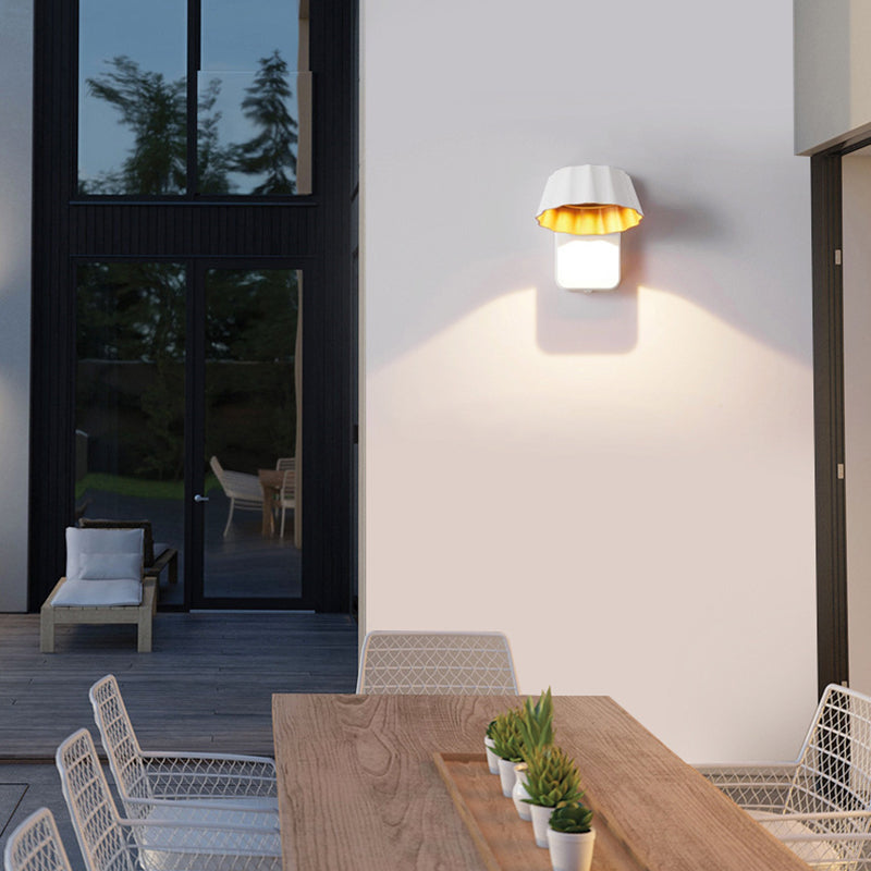 Rotatable Flower Aluminum Glass Outdoor Light