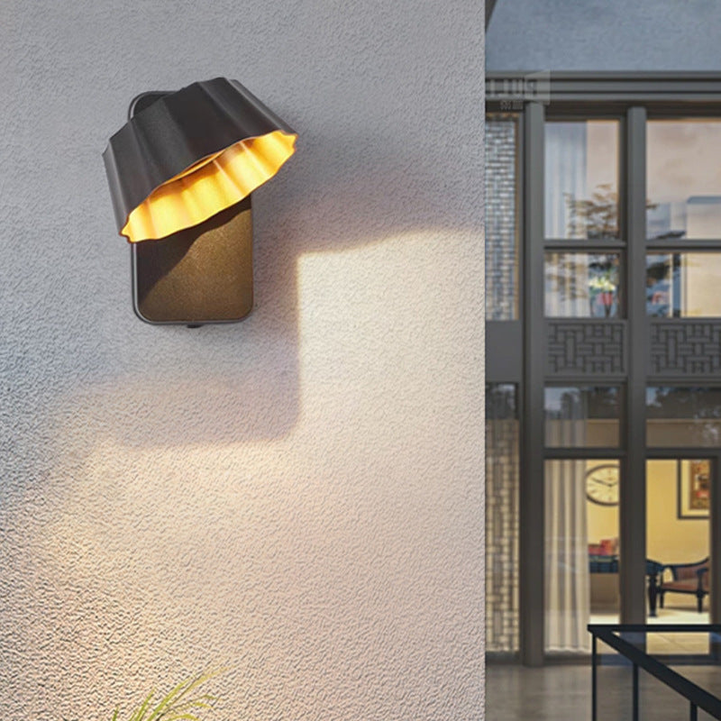 Rotatable Flower Aluminum Glass Outdoor Light
