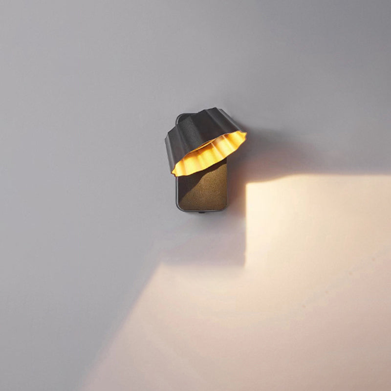 Rotatable Flower Aluminum Glass Outdoor Light