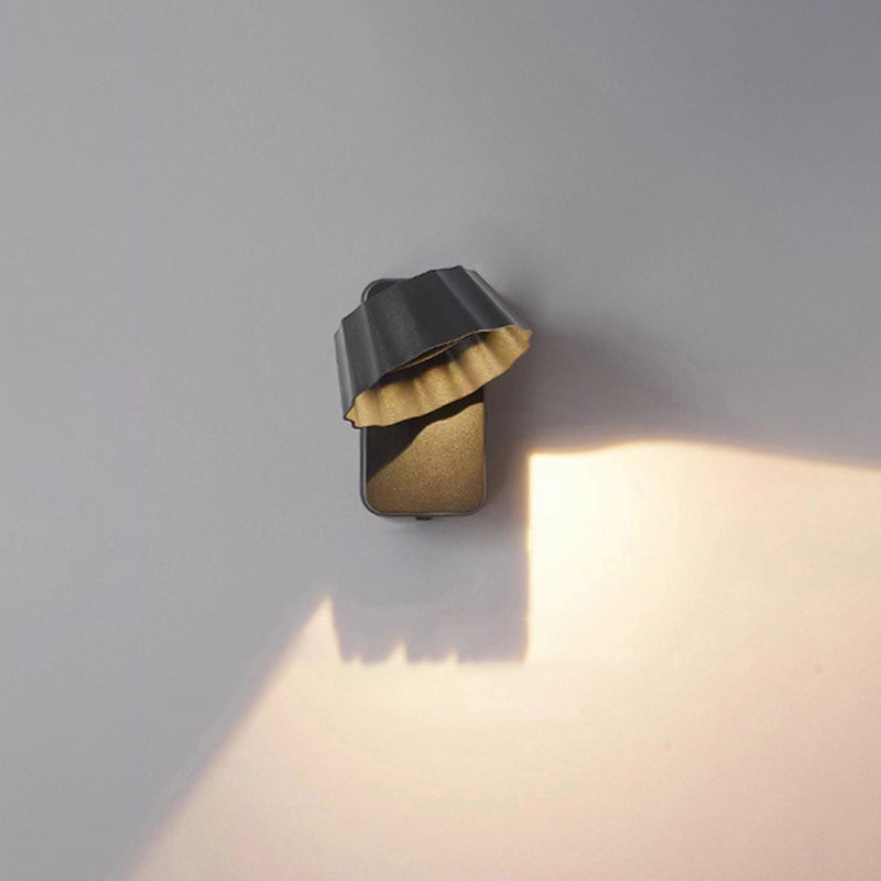 Rotatable Flower Aluminum Glass Outdoor Light