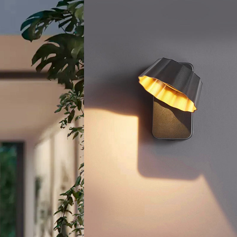 Rotatable Flower Aluminum Glass Outdoor Light