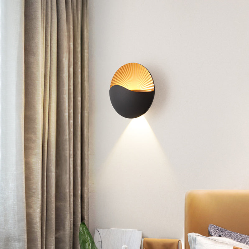 Round Metal Glass Garden Outdoor Light