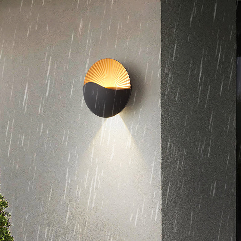 Round Metal Glass Garden Outdoor Light