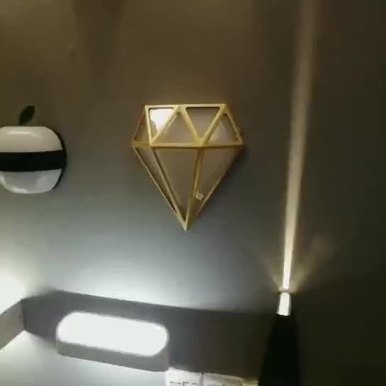 Diamond Aluminum Acrylic Garden Outdoor Light