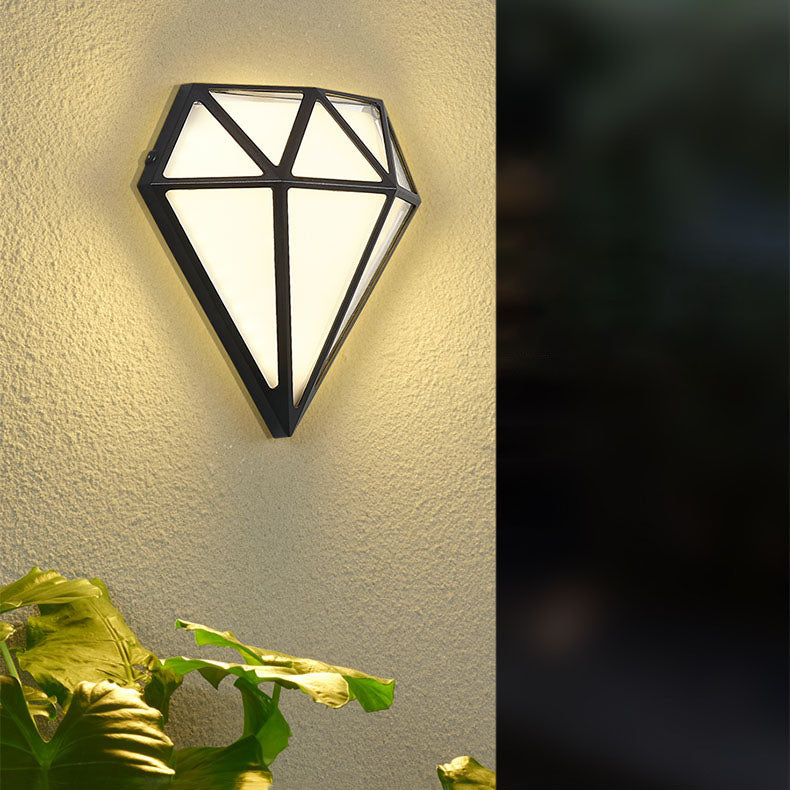 Diamond Aluminum Acrylic Garden Outdoor Light