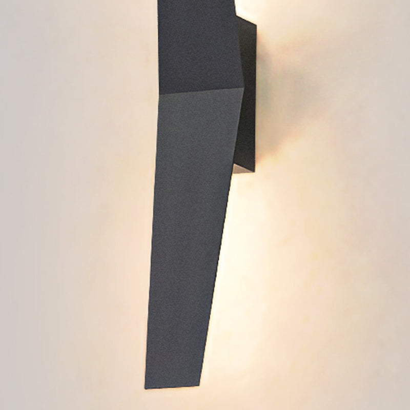 Wings Aluminum PC Garden Outdoor Light