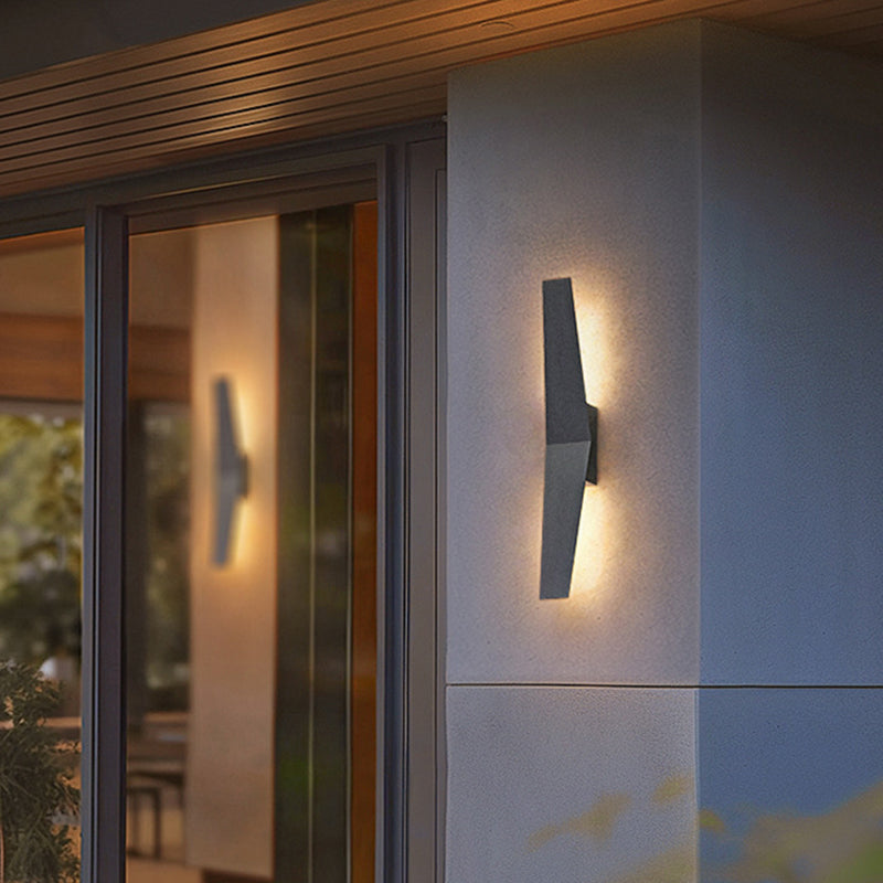 Wings Aluminum PC Garden Outdoor Light