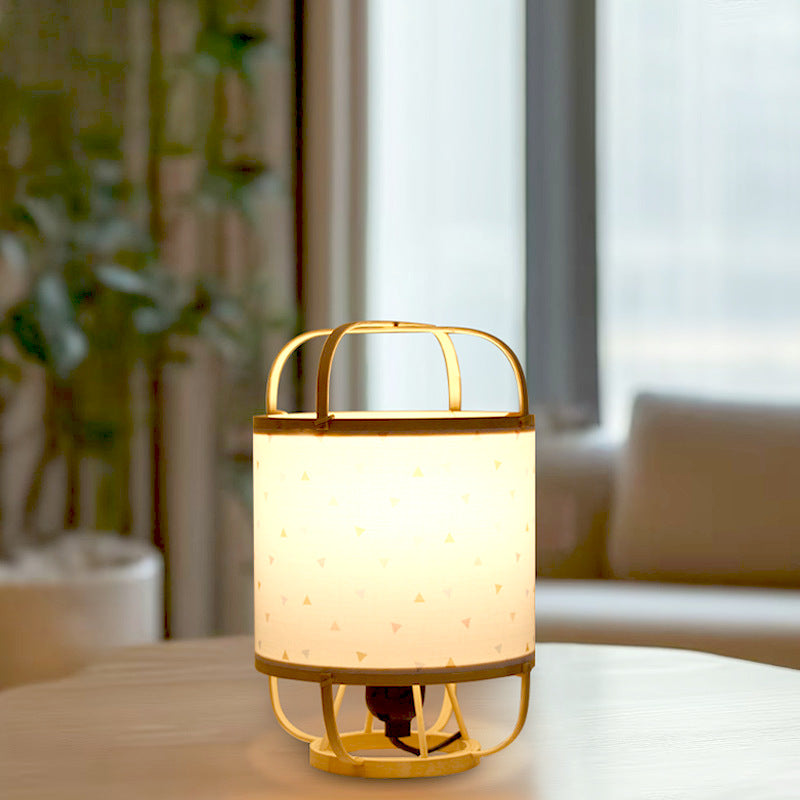 Bamboo Imitation Vellum Round Table Lamp