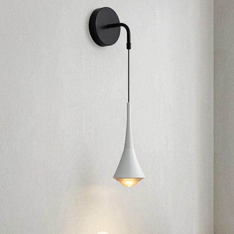 Aluminum Iron Linear Bedroom Wall Lamp