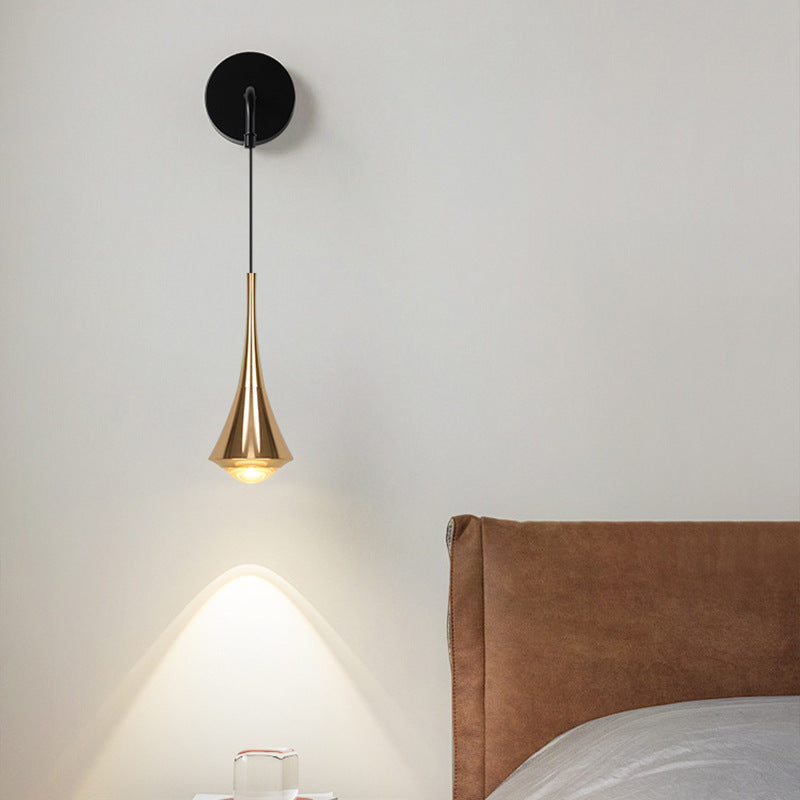 Aluminum Iron Linear Bedroom Wall Lamp