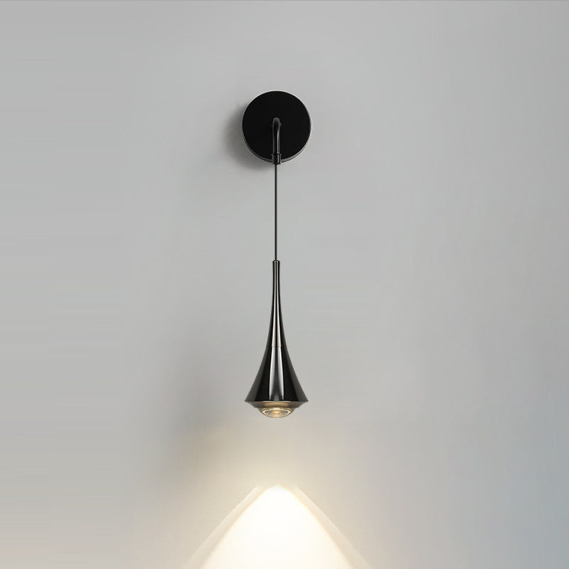 Aluminum Iron Linear Bedroom Wall Lamp