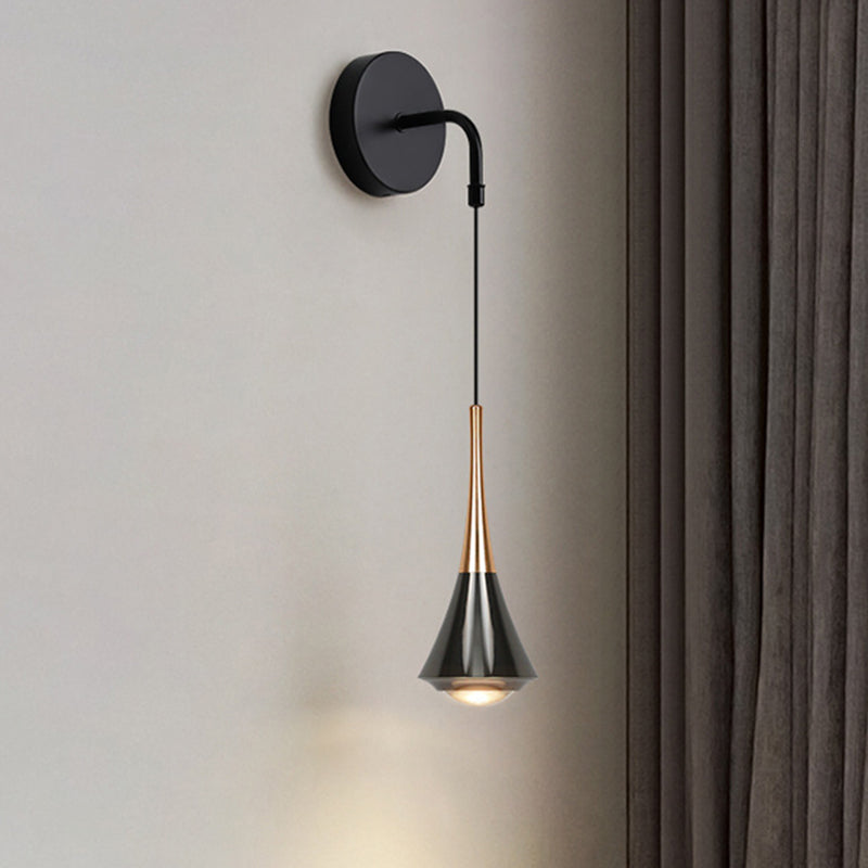 Aluminum Iron Linear Bedroom Wall Lamp